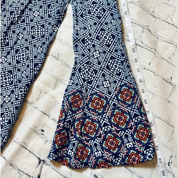 Red Camel Women's Medium Navy Red Floral Bell Sleeved Dress Boho Festival - Picture 9 of 10